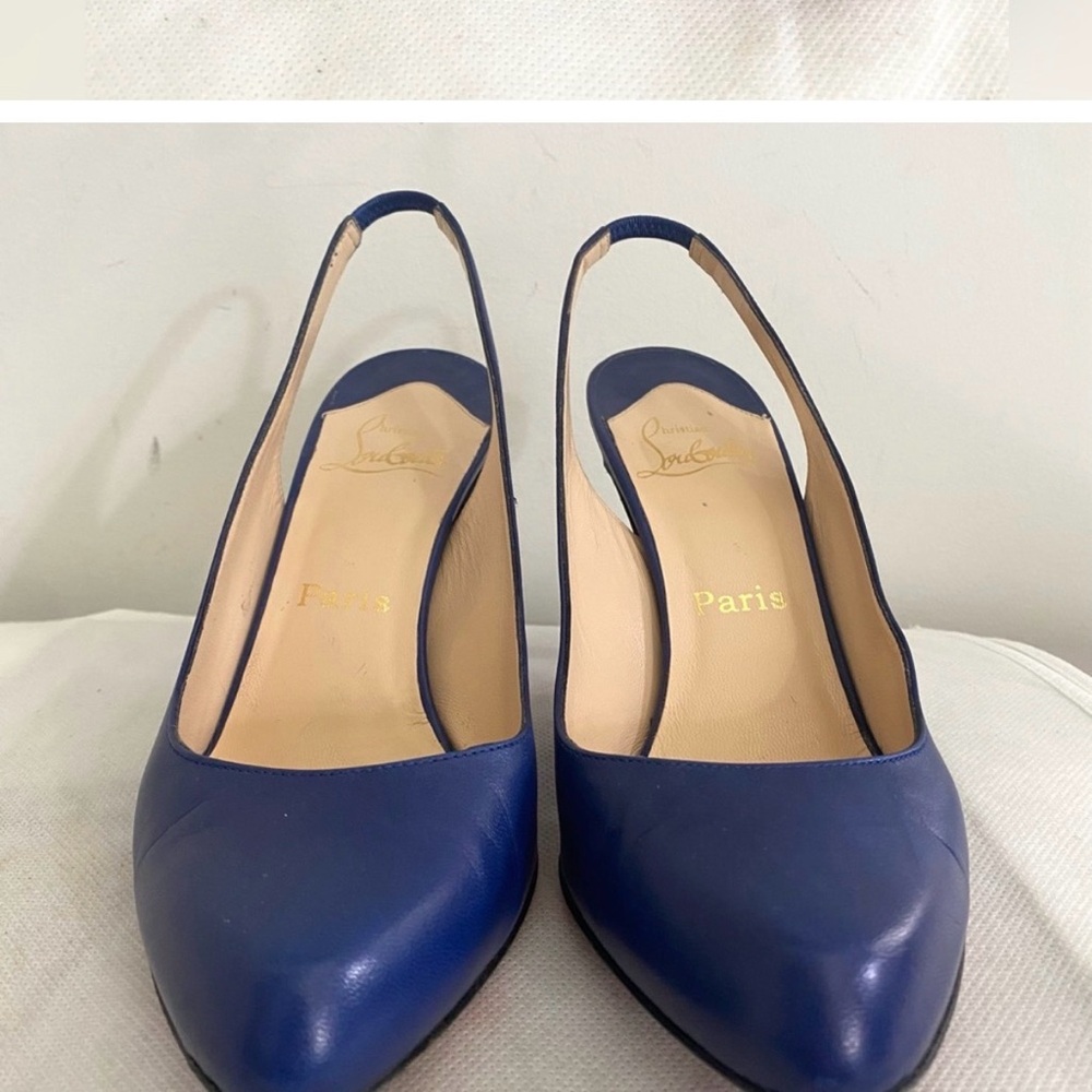 Size 38 - Authentic Christian Louboutin blue leather heels